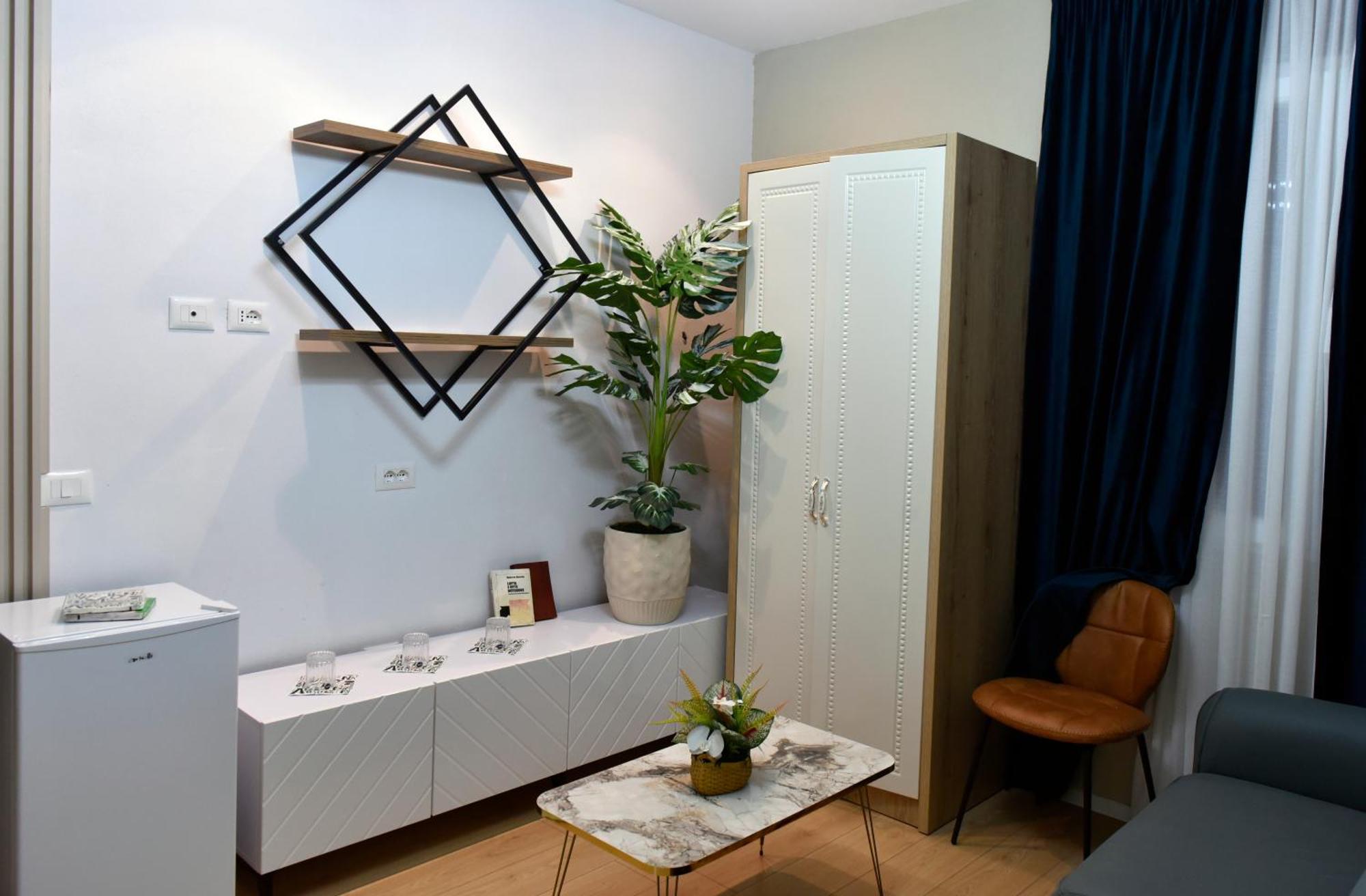 City Center Rooms And Apartments Durrës Eksteriør bilde